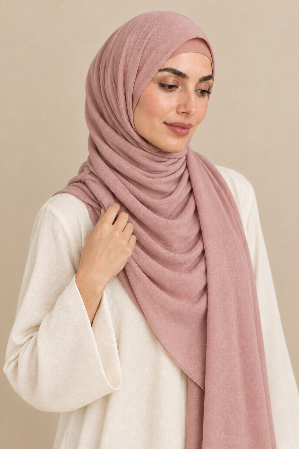 Dusty Rose hijab portrait showing matching open square undercap